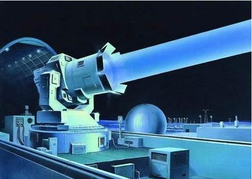 我國(guó)在固體激光武器領(lǐng)域處于國(guó)際領(lǐng)先水平，可摧毀上千公里以外的目標(biāo)