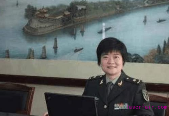 比核彈還厲害的女人，中美30年差距被她填平，外號(hào)激光女神