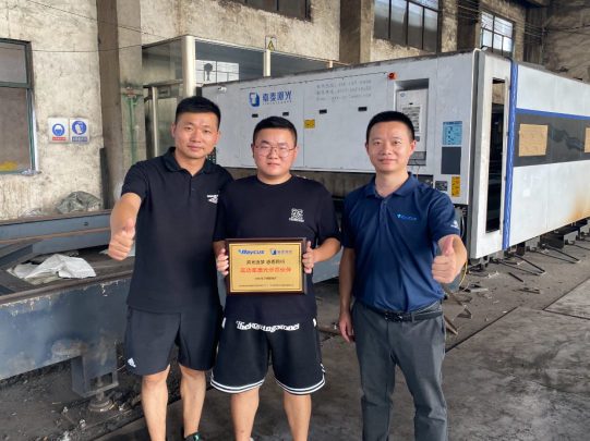 激光助力鋼城 | “不銹鋼名鎮(zhèn)”的鋼一、二代老板們，紛紛選擇銳科的“內(nèi)幕”是什么？