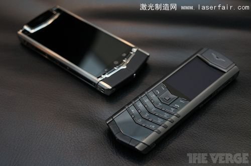 一探Vertu總部究竟：最奢侈的手機是怎么造出來的？